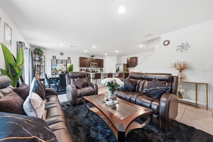 Furnished interior view inside a new home in Lake Diamond, Ocala (Image 18).
