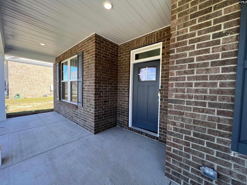 Exterior details and patio area of a home in Beach Forest, Sumter (Image 3).