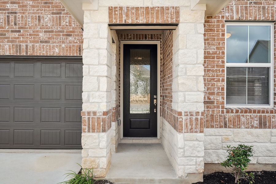 Image 51 representing the Blake by Ashton Woods in Rolling Glen, Hutto, TX.