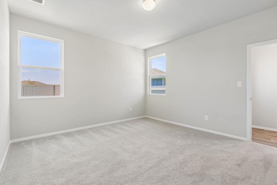 Spacious, unfurnished interior of a new home in Harvest Ridge, Elgin (Image 24). Spacious, unfurnished interior of a new home in Harvest Ridge, Elgin (Image 24).