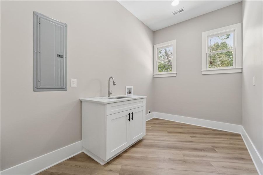 Image 29 of a home in .