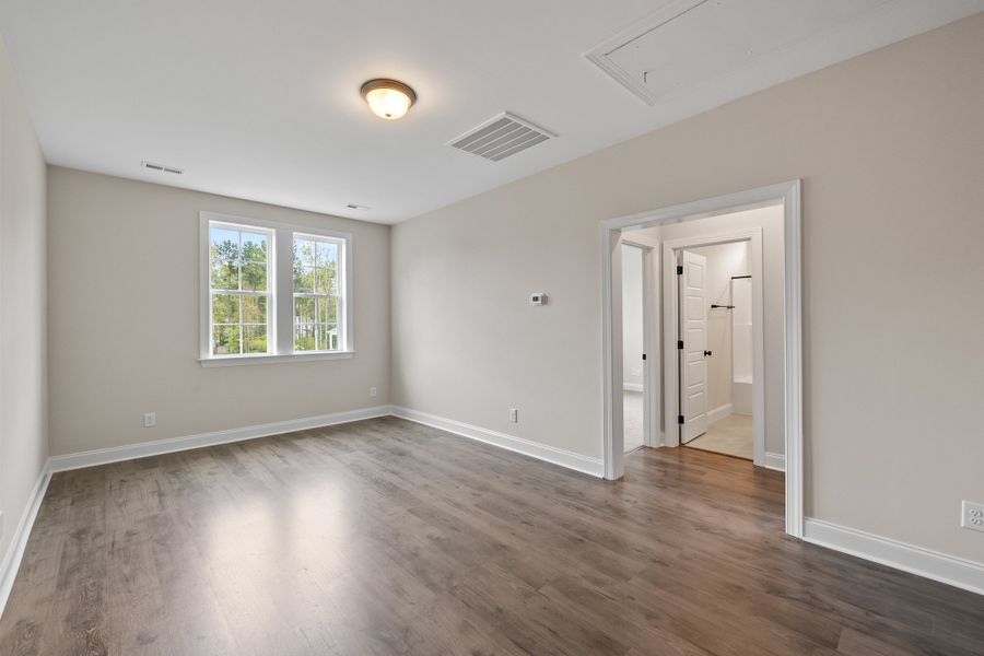 Representative unfurnished interior of a home built from the The Chandler by RobuckHomes in Baylee Ridge, Selma (Image 196).