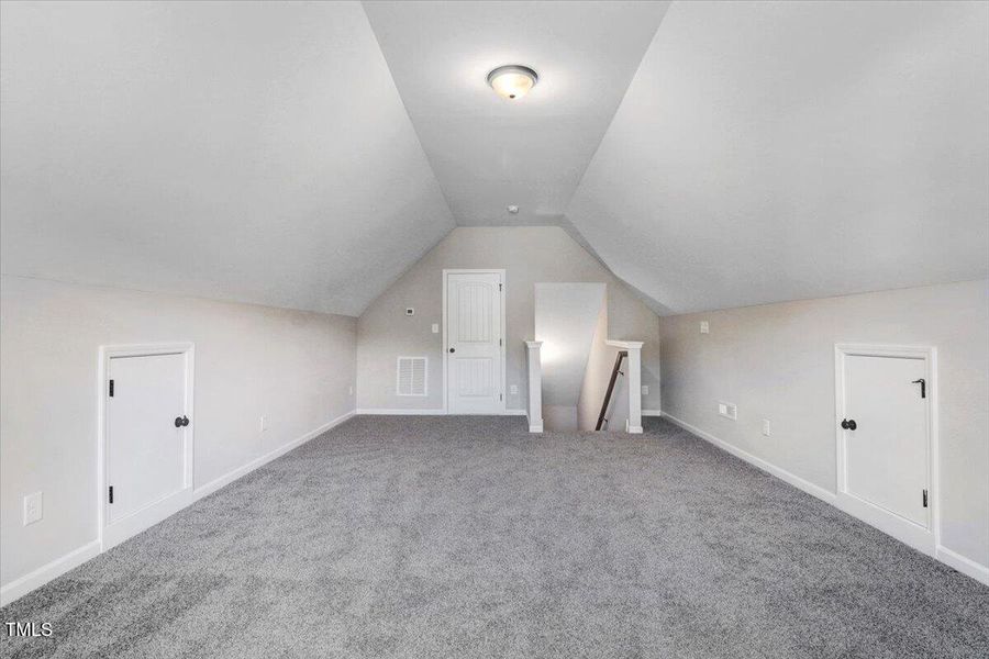 44-9315 Turkey Way-44 44-9315 Turkey Way-44