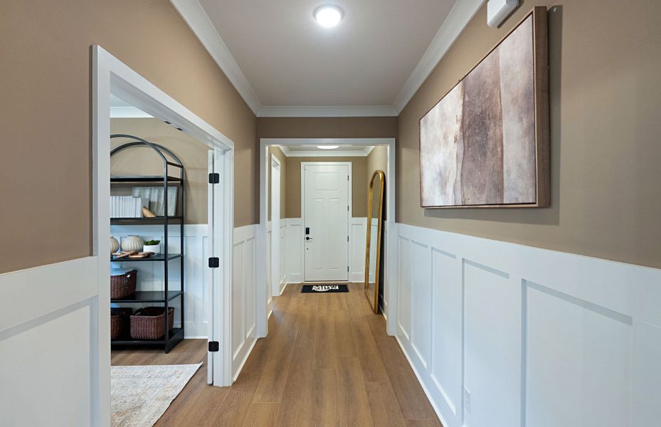 Valleybrook Foyer in new home construction at Millstone by Pulte Homes Nashville