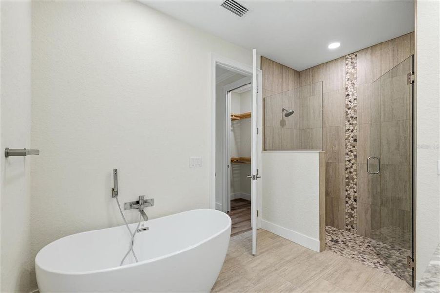 Furnished interior view inside a new home in , North Port (Image 7).