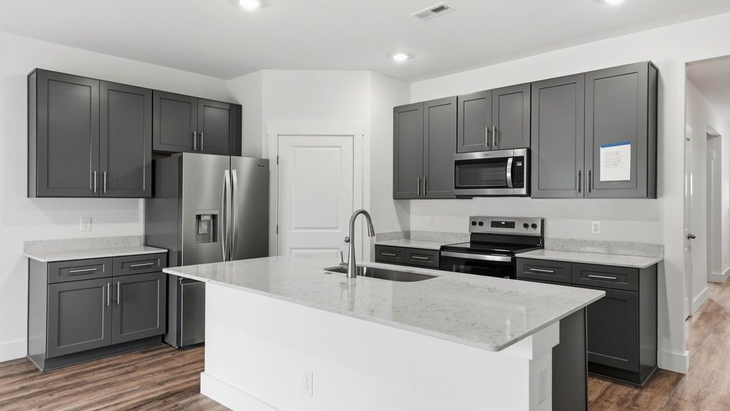 Furnished interior view inside a new home in Saint Andrews Garth, Kingsport (Image 7).