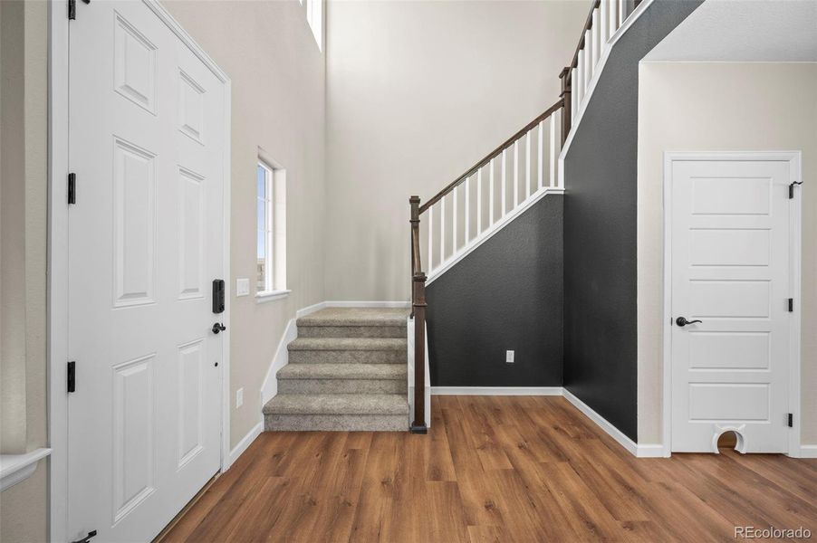 Spacious, unfurnished interior of a new home in , Aurora (Image 19).