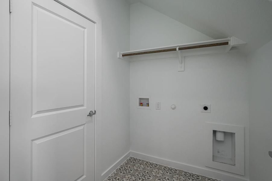 Representative furnished interior of a home built from the Seabrook by Stonehollow Homes in Heritage Grove, Blue Ridge (Image 5).