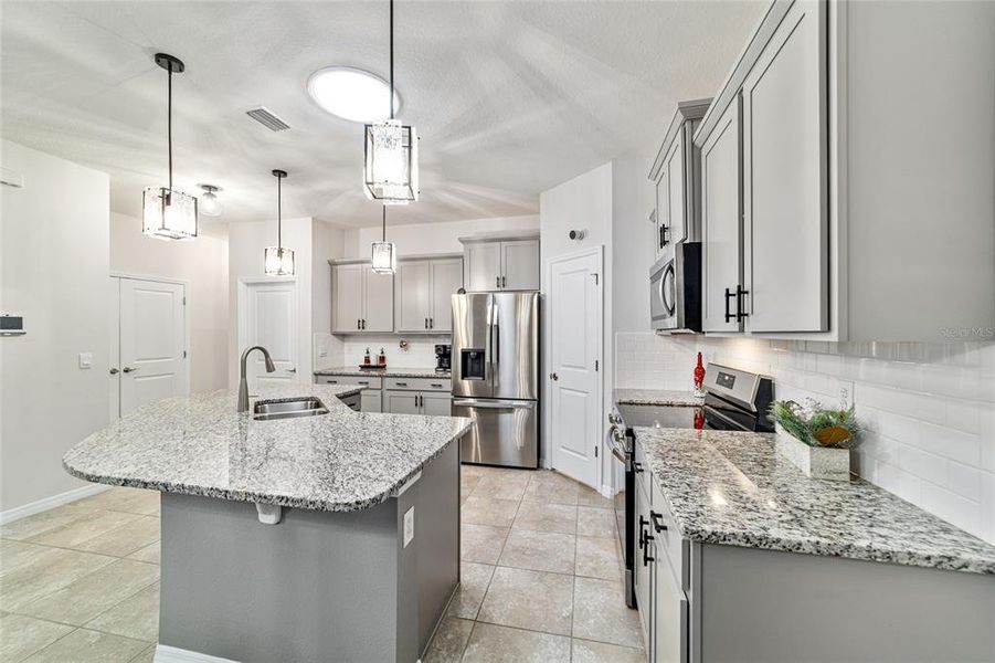 Furnished interior view inside a new home in , Ocala (Image 14).