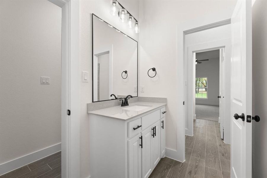 1027 Arbor Hills-Bathroom-2