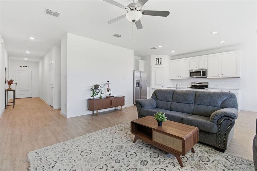 Furnished interior view inside a new home in Reatta Ridge, Justin (Image 6).