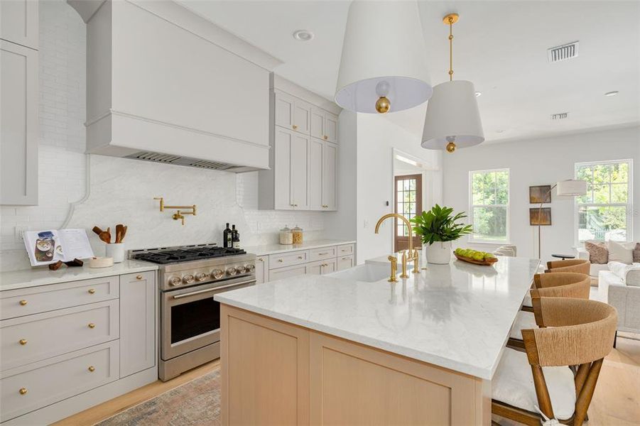 Furnished interior view inside a new home in , St. Petersburg (Image 11).