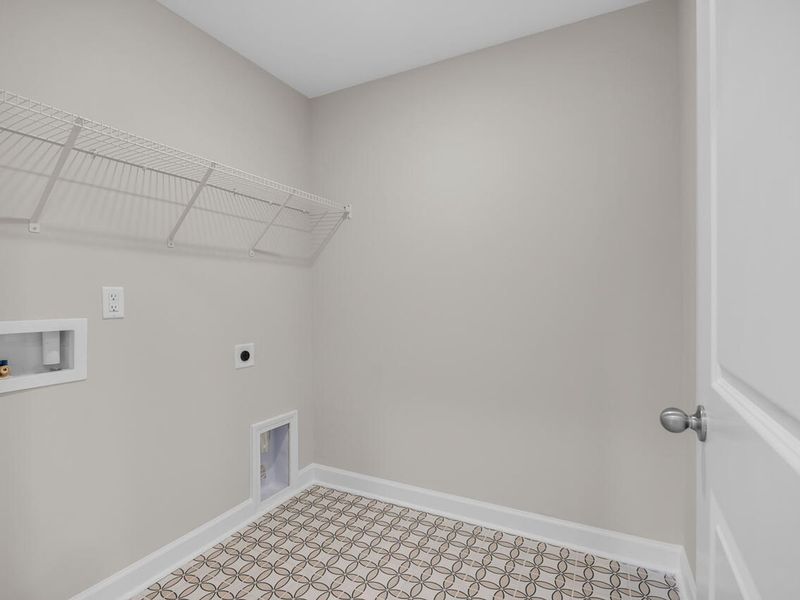 Spacious, unfurnished interior of a new home in Camden Park, Knightdale (Image 27).
