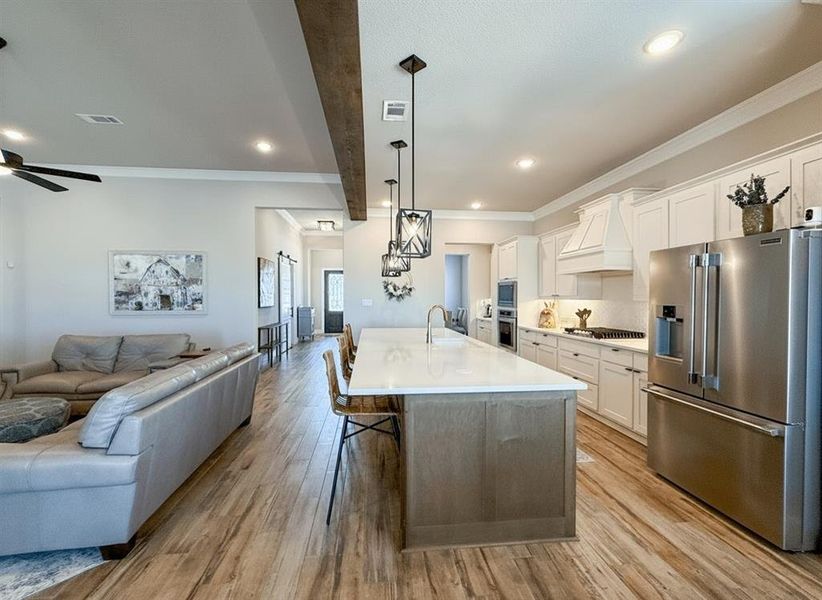 Furnished interior view inside a new home in Rocky Top, Krum (Image 7).