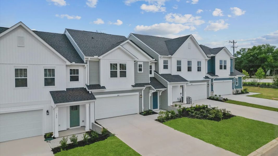 Front exterior of a new home in Silo Ridge, Anderson, SC, highlighting curb appeal (Image 21).