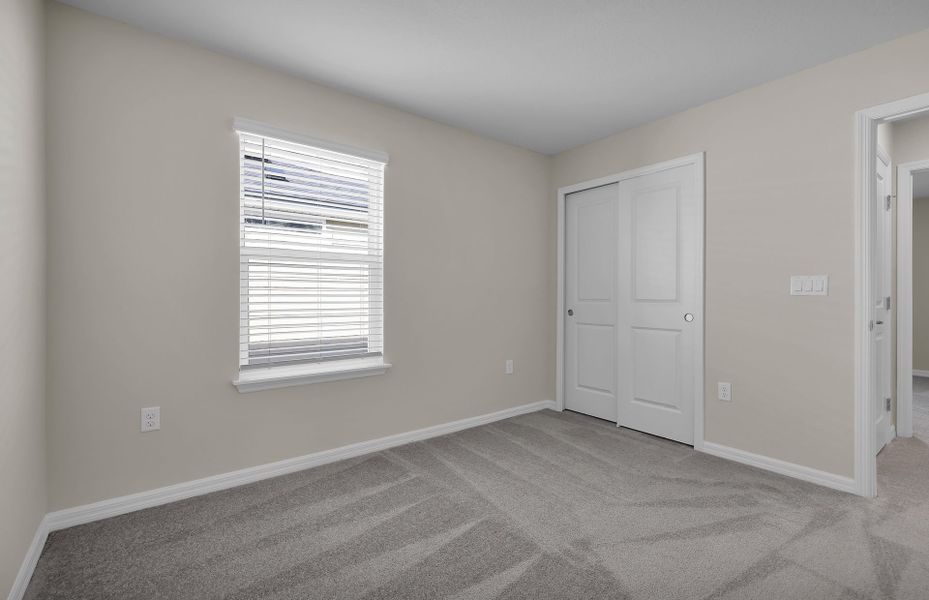 Representative unfurnished interior of a home built from the Morris by Pulte Homes in The Preserve at Bannon Lakes, St. Augustine (Image 24).