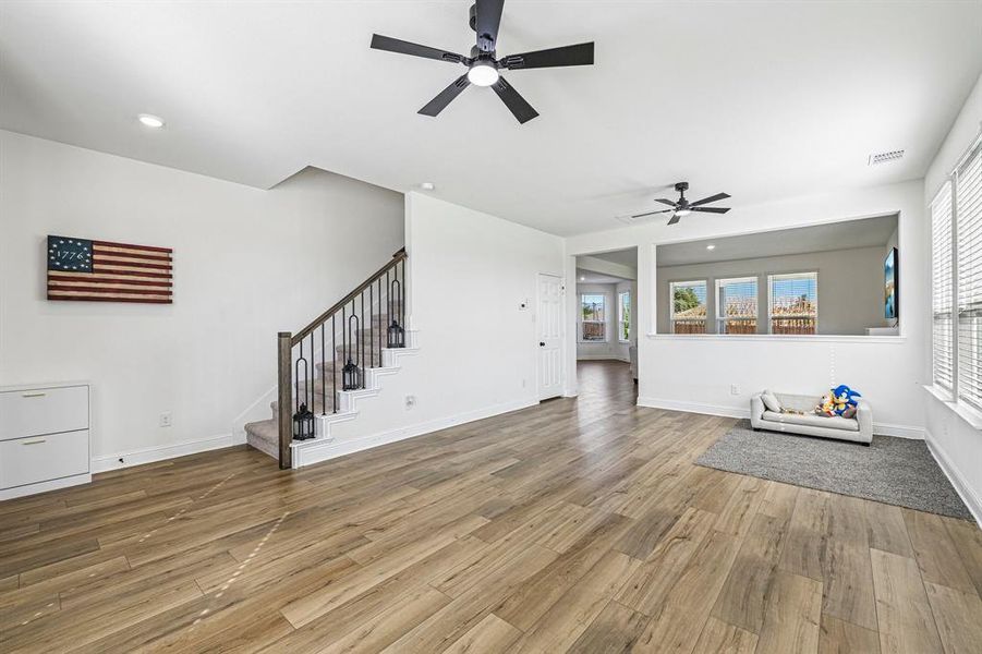 Spacious, unfurnished interior of a new home in Cottonwood Creek, Seagoville (Image 24). Spacious, unfurnished interior of a new home in Cottonwood Creek, Seagoville (Image 24).