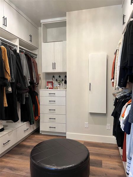 Spacious his closet with built Ins Spacious his closet with built Ins