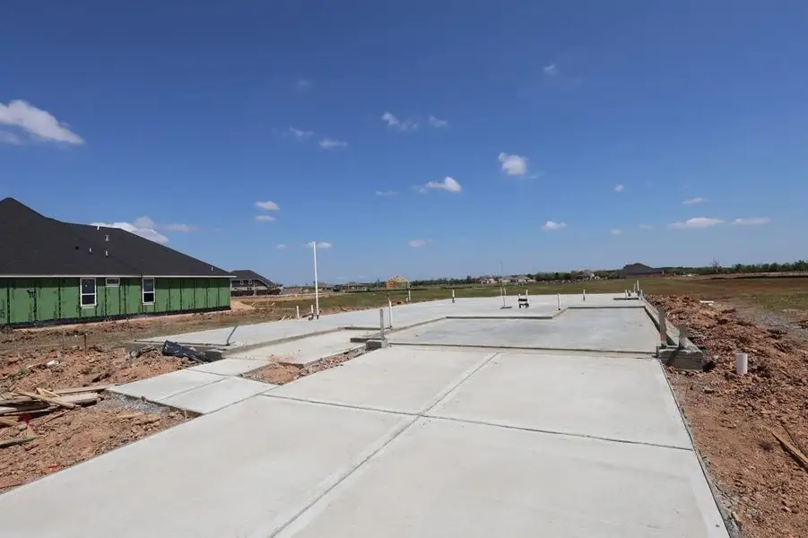 Every foundation at DWH is engineered and it’s inspected three times! We do not do “batch” testing. Rest easy knowing your foundation comes with a 10 year warranty. Every foundation at DWH is engineered and it’s inspected three times! We do not do “batch” testing. Rest easy knowing your foundation comes with a 10 year warranty.