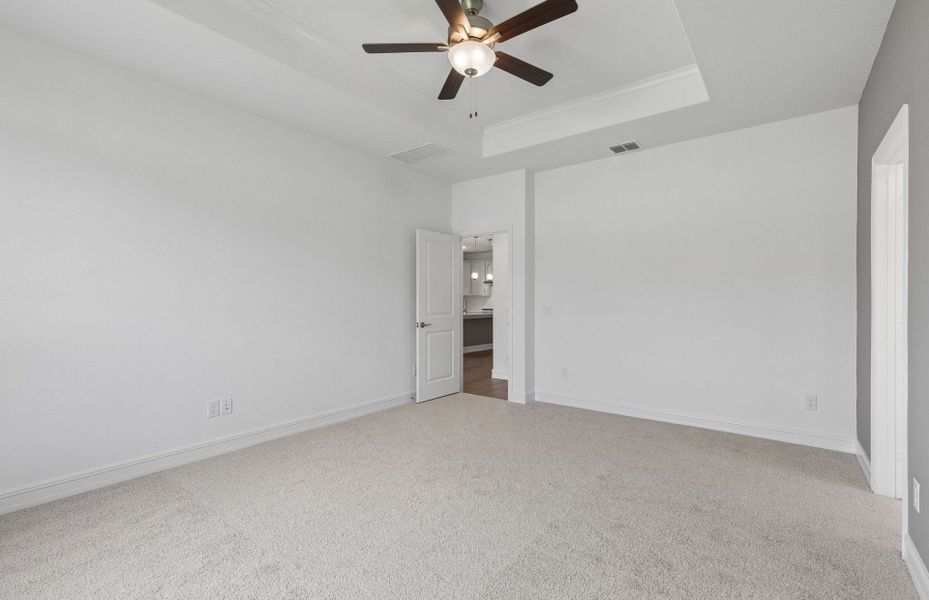 Spacious, unfurnished interior of a new home in Treeline, Justin (Image 15). Spacious, unfurnished interior of a new home in Treeline, Justin (Image 15).