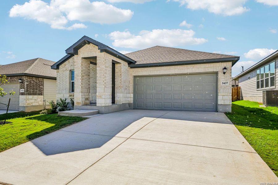 Front exterior of a new home in Stetson Ridge, Marion, TX, highlighting curb appeal (Image 22).