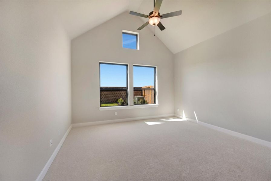 Spacious, unfurnished interior of a new home in Sienna - Grove Collection, Missouri City (Image 22).