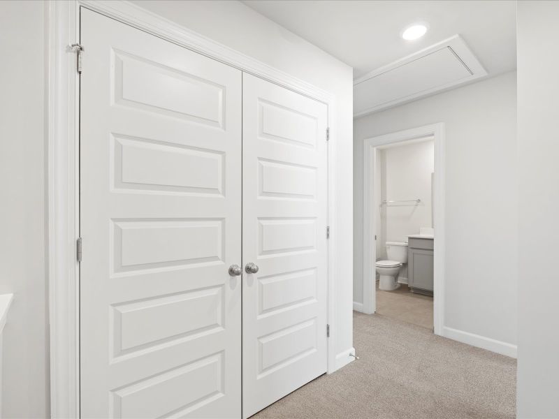 Spacious, unfurnished interior of a new home in Valentine Townes, Greer (Image 13).