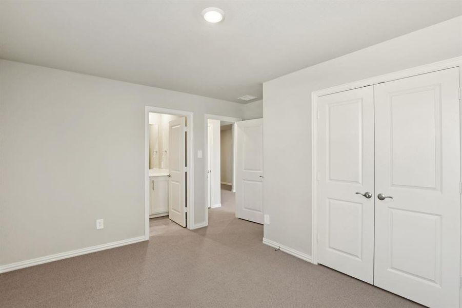 Photo is not of the actual home, but is an inspirational photo of builder’s model home and may depict options, furnishings, and/or decorator features that are not included.