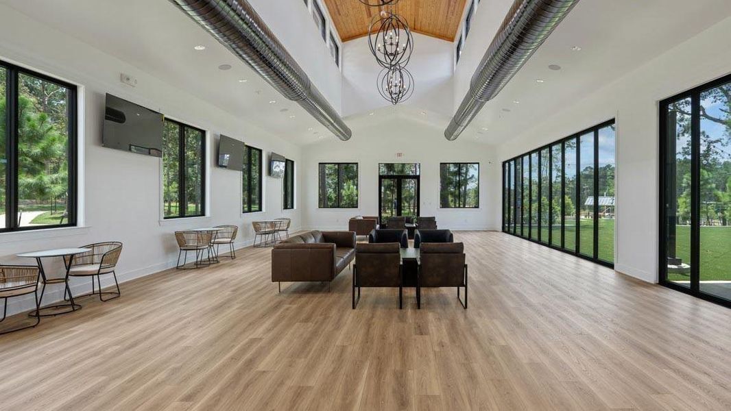 Furnished interior view inside a new home in Silverthorne, Conroe (Image 7).