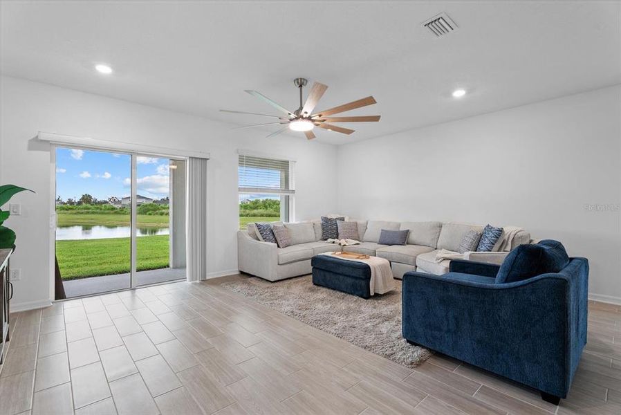 Furnished interior view inside a new home in Summerwoods, Parrish (Image 7). Furnished interior view inside a new home in Summerwoods, Parrish (Image 7).