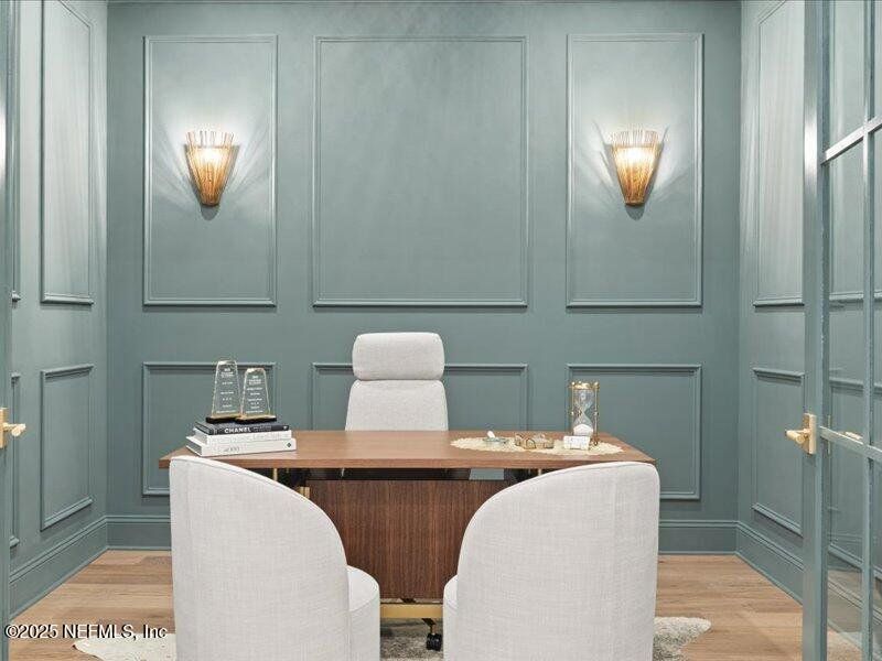 Furnished interior view inside a new home in , Jacksonville (Image 39).