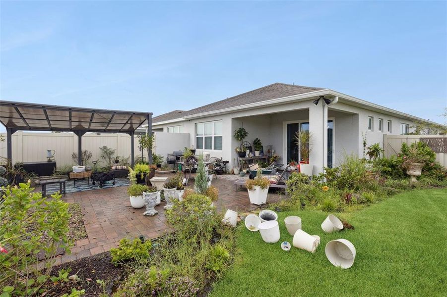 Image 50 of a home in .