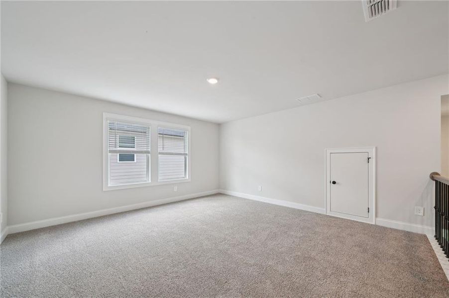 Spacious, unfurnished interior of a new home in Martin Springs - Estate Series, Lawrenceville (Image 19). Spacious, unfurnished interior of a new home in Martin Springs - Estate Series, Lawrenceville (Image 19).