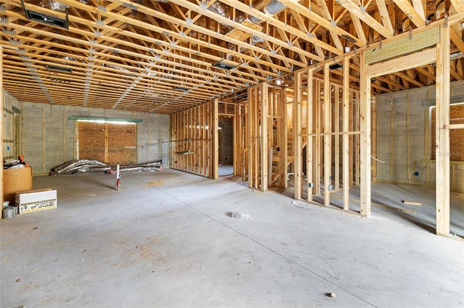 Image 34 of a home in .