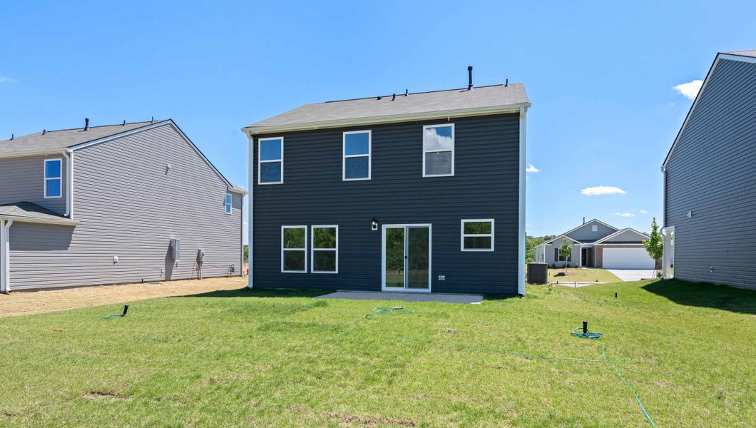 Representative exterior details of a home built from the TAYLOR by D.R. Horton in Stone Creek, Clinton (Image 4).