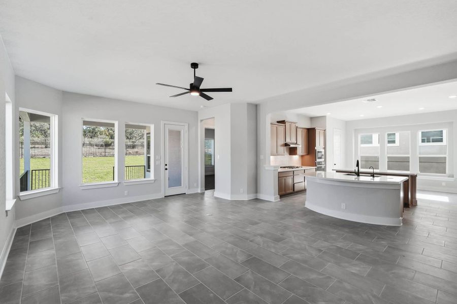 Representative unfurnished interior of a home built from the Archer 50′ by Chesmar Homes in Esperanza, Boerne (Image 9). Representative unfurnished interior of a home built from the Archer 50′ by Chesmar Homes in Esperanza, Boerne (Image 9).