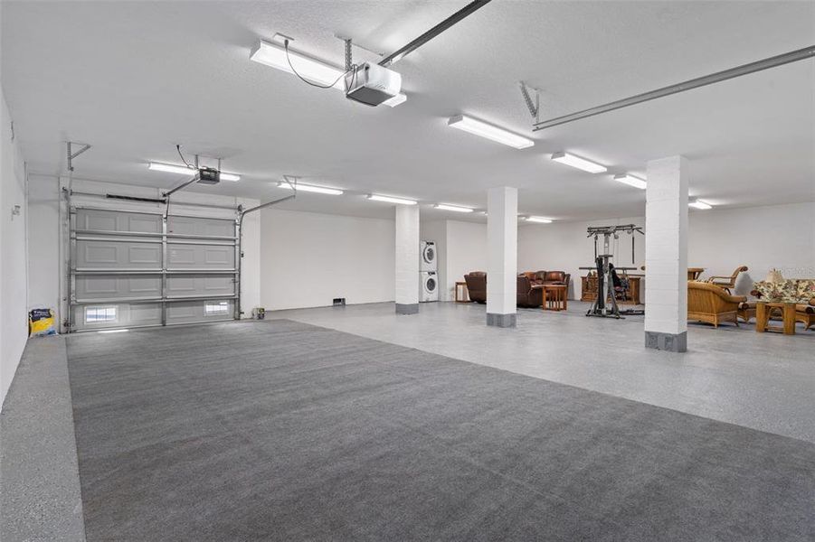 Spacious, unfurnished interior of a new home in , Webster (Image 54).