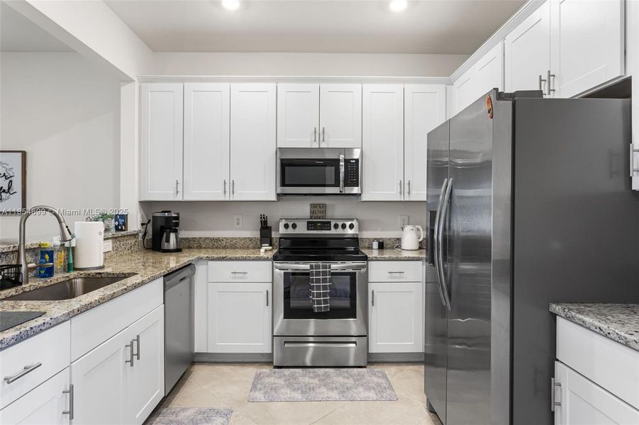 Furnished interior view inside a new home in , Fort Myers (Image 16).