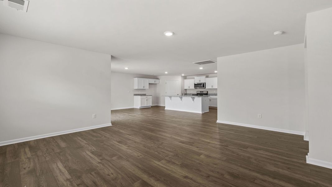 Spacious, unfurnished interior of a new home in Treemont Commons, Wellford (Image 21). Spacious, unfurnished interior of a new home in Treemont Commons, Wellford (Image 21).
