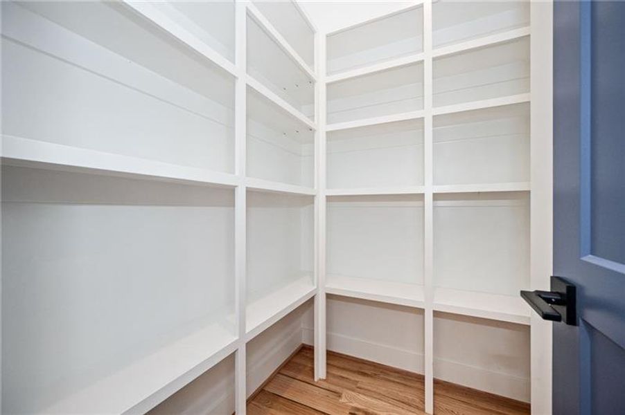 Spacious, unfurnished interior of a new home in , Monroe (Image 63).