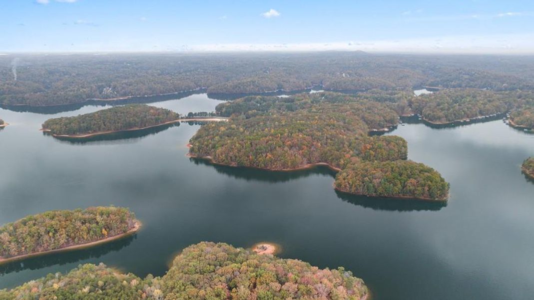 Natural landscape and outdoor views near Falcon Landing in Gainesville (Image 27).
