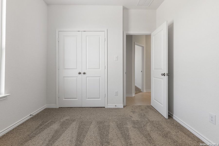 Spacious, unfurnished interior of a new home in Legend Heights, New Braunfels (Image 13). Spacious, unfurnished interior of a new home in Legend Heights, New Braunfels (Image 13).