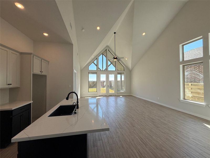 Spacious, unfurnished interior of a new home in Austin Point, Richmond (Image 15).