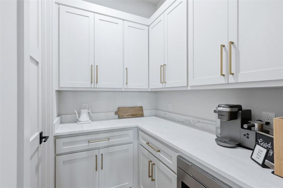 Butlers Pantry and Walk-In