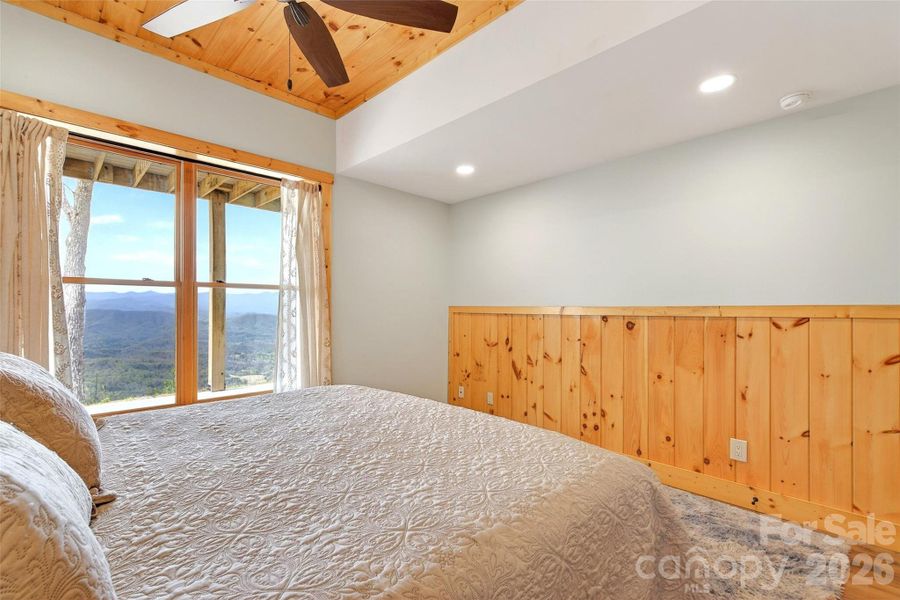 Image 45 of a home in .