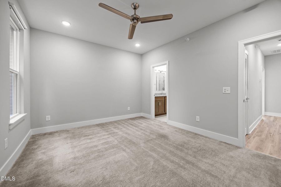 44-web-or-mls-IMG_1570 44-web-or-mls-IMG_1570