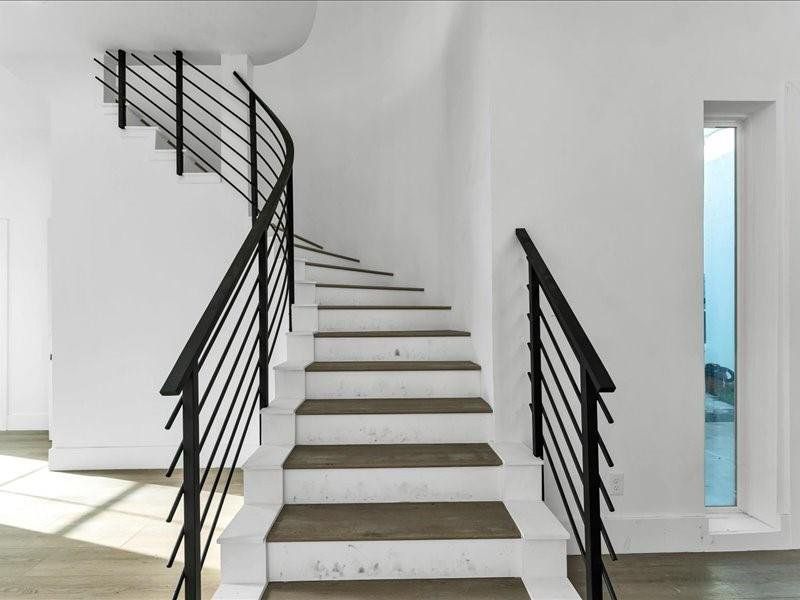 Spacious, unfurnished interior of a new home in , Spring (Image 43). Spacious, unfurnished interior of a new home in , Spring (Image 43).