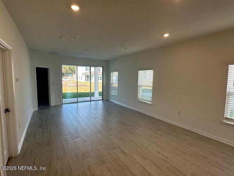 Spacious, unfurnished interior of a new home in Brook Forest, St. Augustine (Image 21).