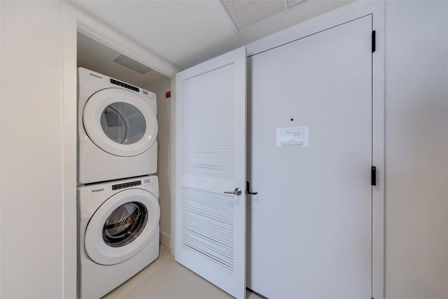 Furnished interior view inside a new home in Natiivo Miami, Miami (Image 8). Furnished interior view inside a new home in Natiivo Miami, Miami (Image 8).