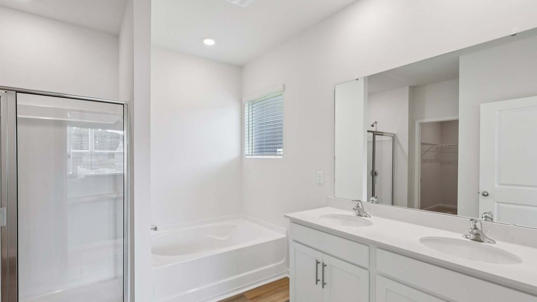 Representative furnished interior of a home built from the Cali by D.R. Horton in Granite Falls, Lancaster (Image 14).